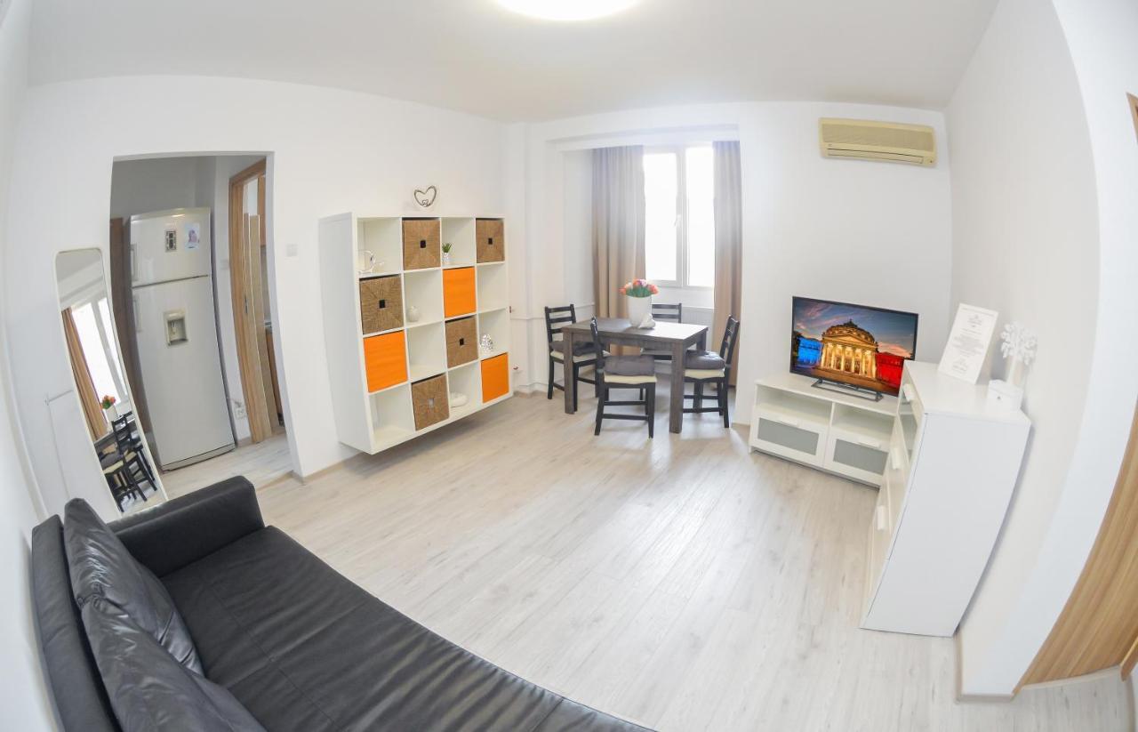 University Square Accommodation Bucarest Exterior foto